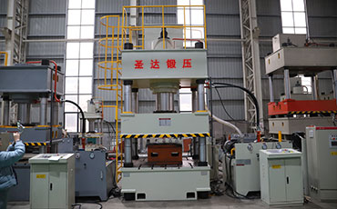 630噸四柱液壓機(jī)什么品牌好？