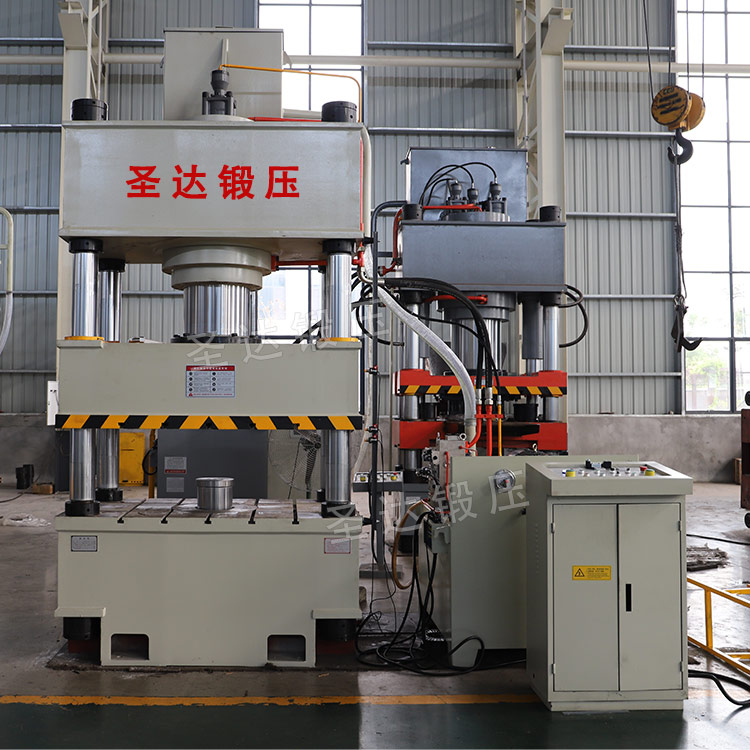 400噸三梁四柱液壓機(jī) 400噸三梁四柱液壓機(jī)