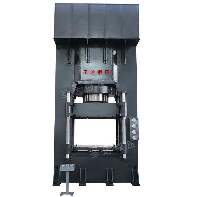 1800噸框架式液壓機(jī) 1800噸框架式液壓機(jī)
